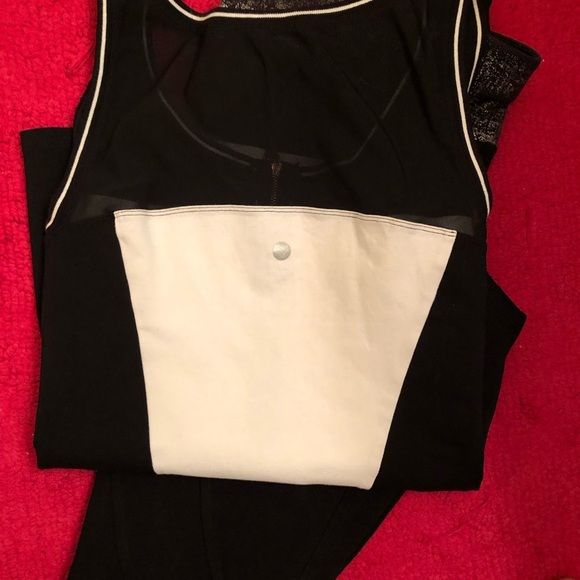 Lane Bryant Black & White mesh  LIVI tank top - Picture 4 of 6